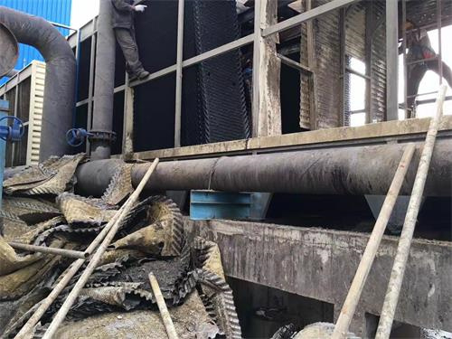 玻璃钢冷却塔是怎样安全放水的