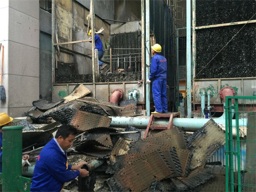 冷却塔维修厂家谈玻璃钢冷却塔减速机的主要部件与维